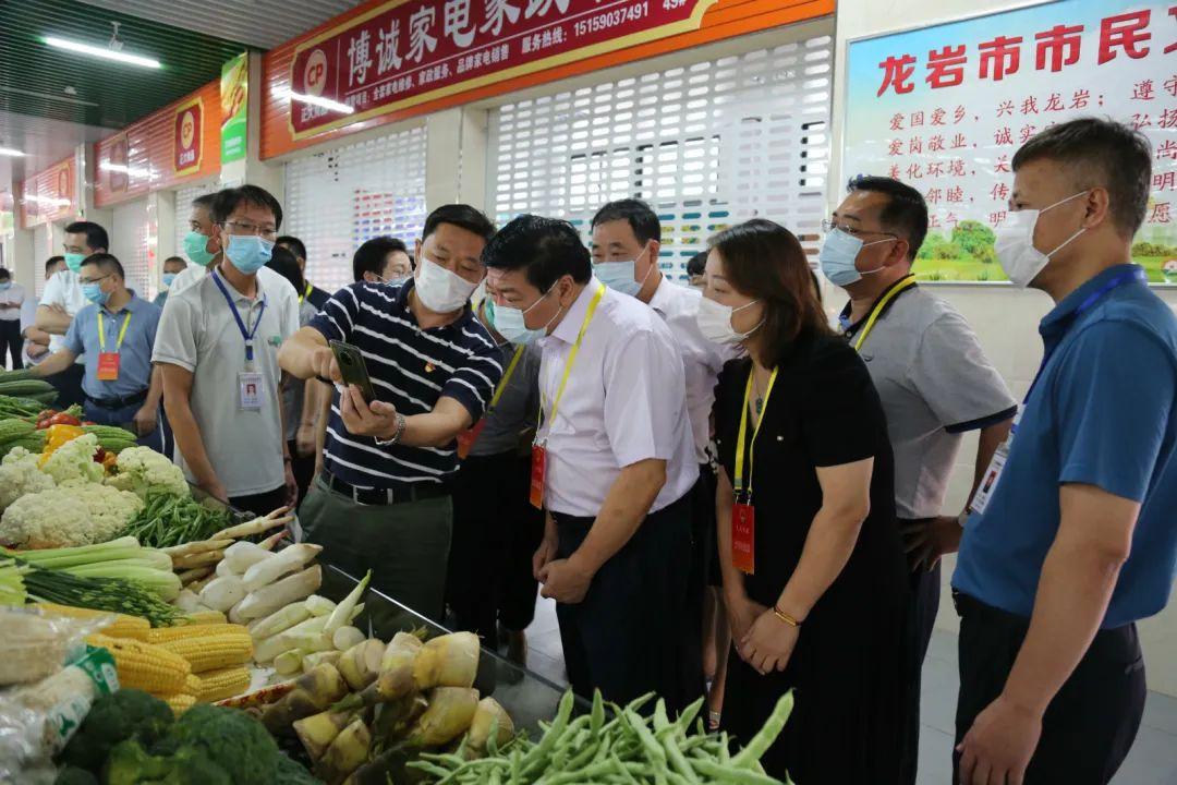 最新食品安全法，保障餐桌安全，你我共享健康饮食